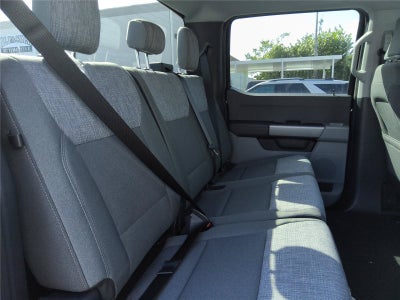 2027 Ford Super Duty F-250 SRW XLT