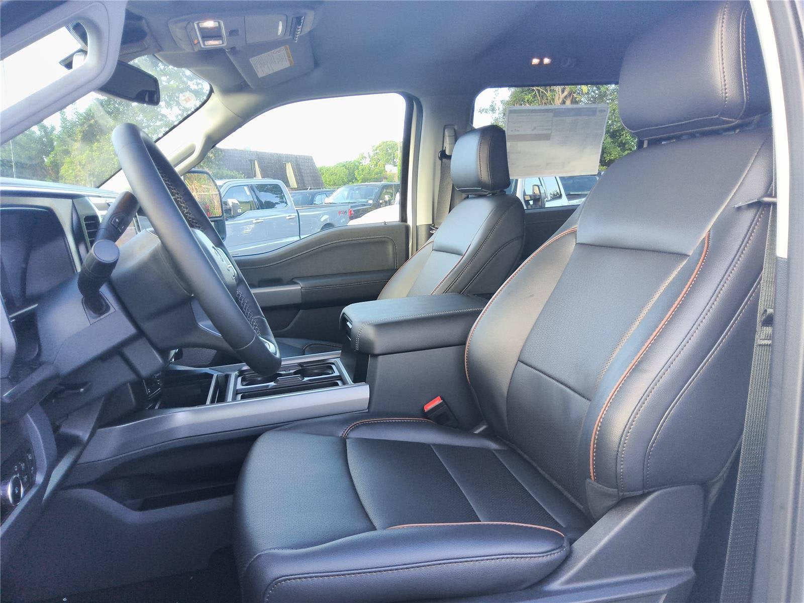 2027 Ford Super Duty F-250 SRW Lariat