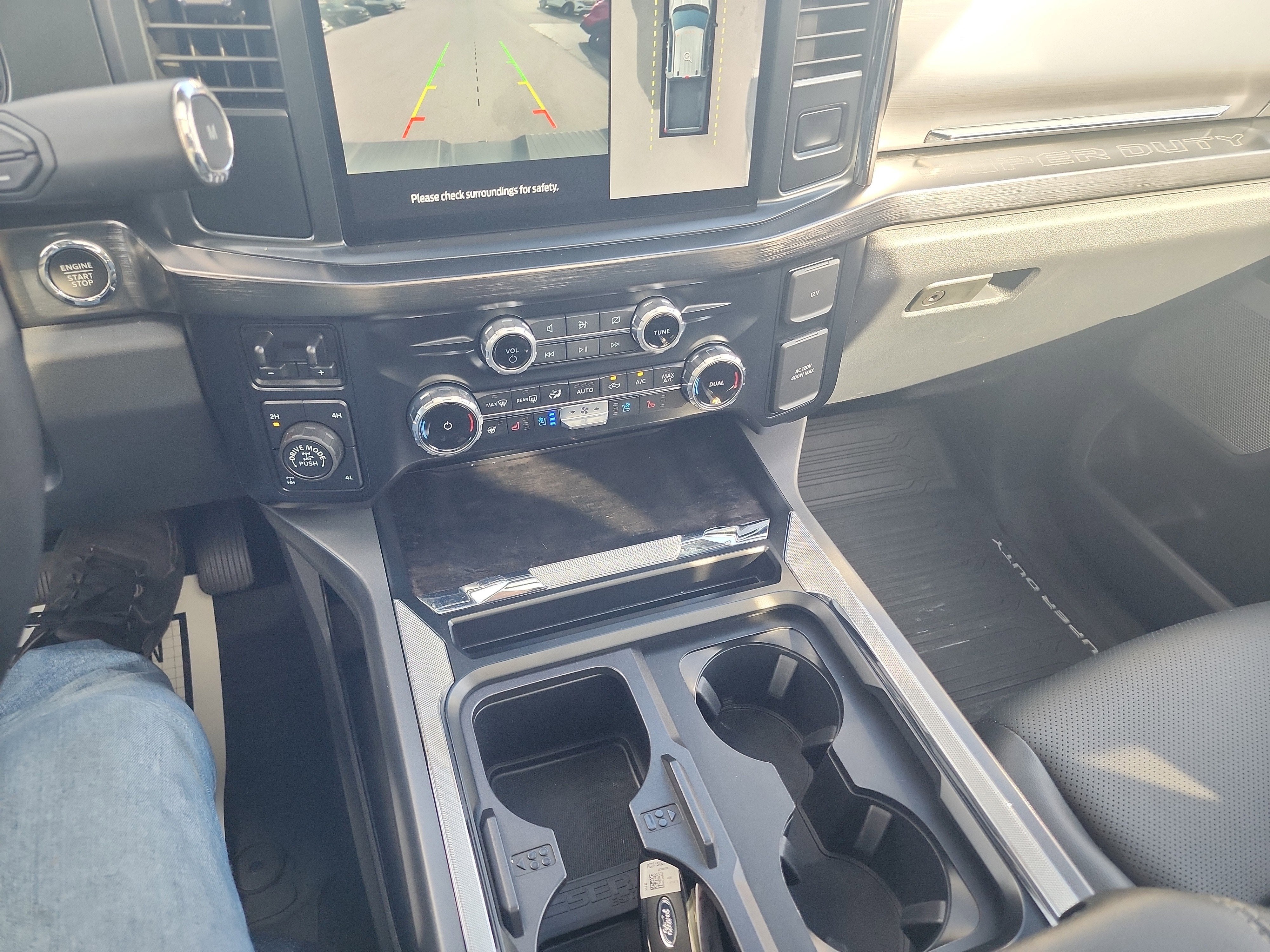 2024 Ford Super Duty F-250 SRW Super Duty