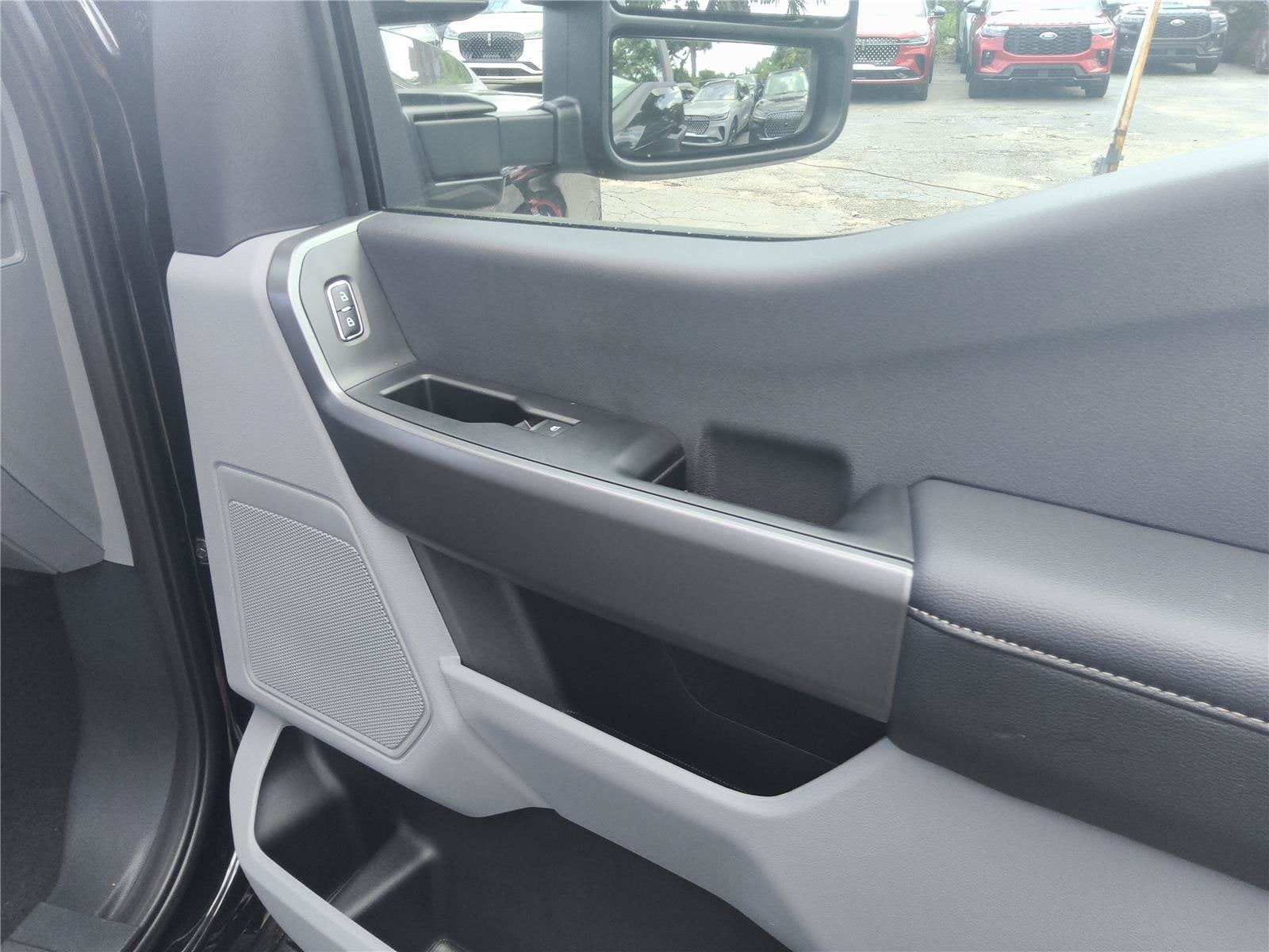 2027 Ford Super Duty F-250 SRW XL