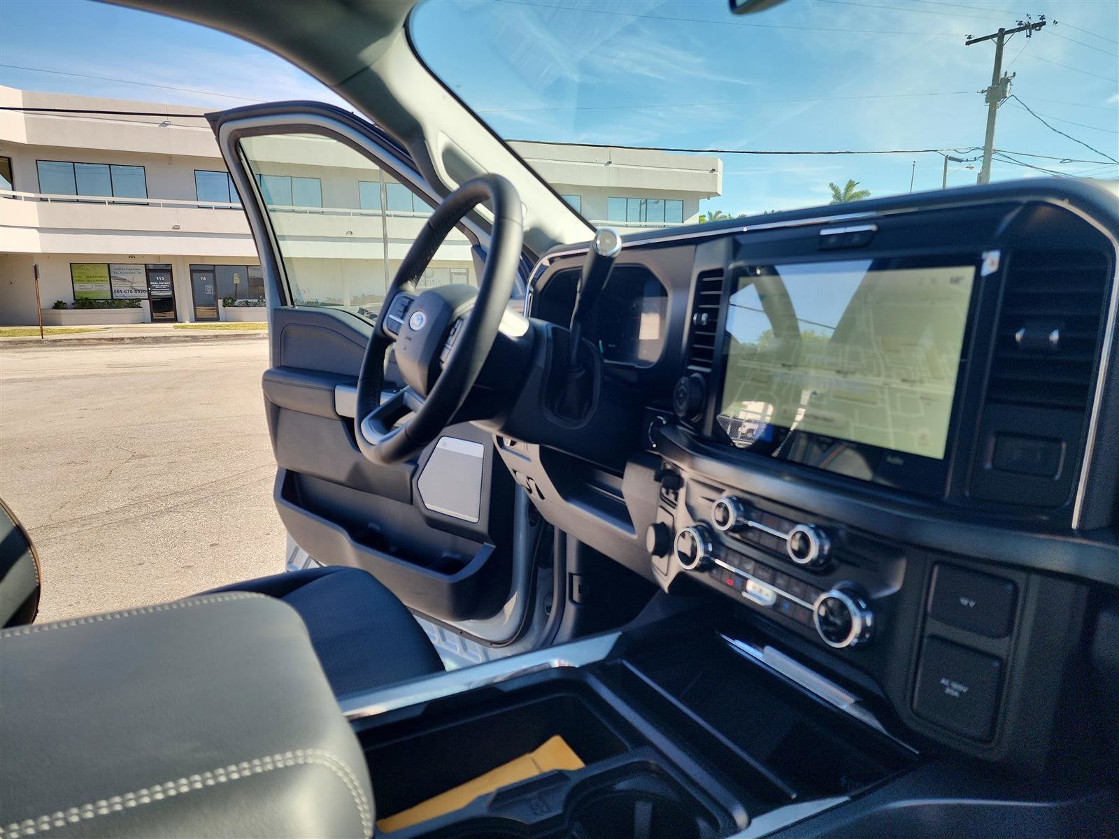 2025 Ford Super Duty F-250 SRW LARIAT