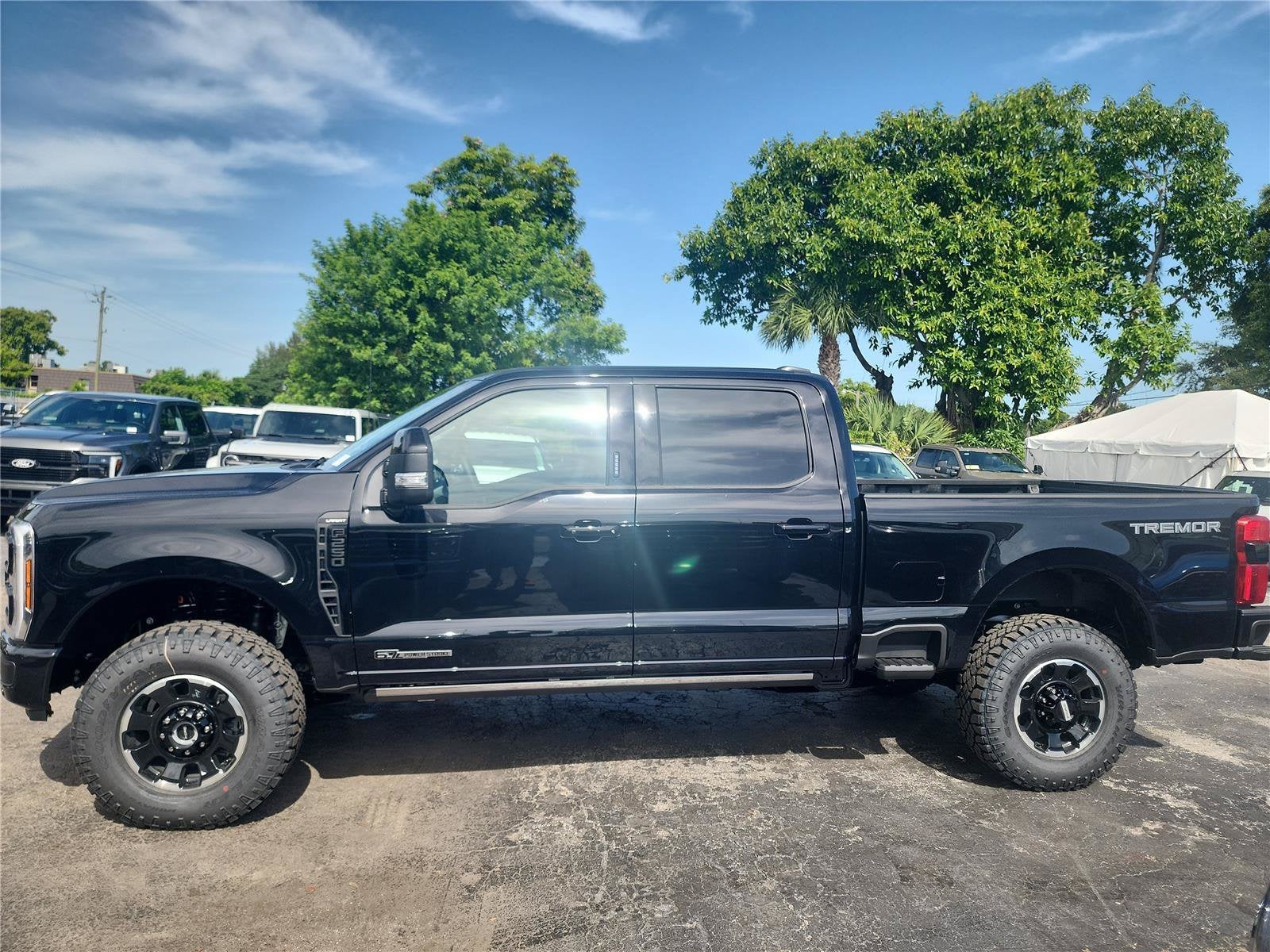 2026 Ford Super Duty F-250 SRW Lariat