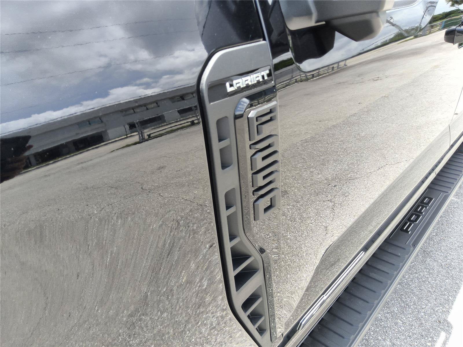 2026 Ford Super Duty F-250 SRW Lariat