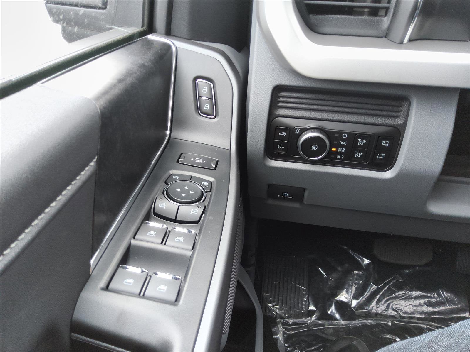 2026 Ford Super Duty F-250 SRW Base