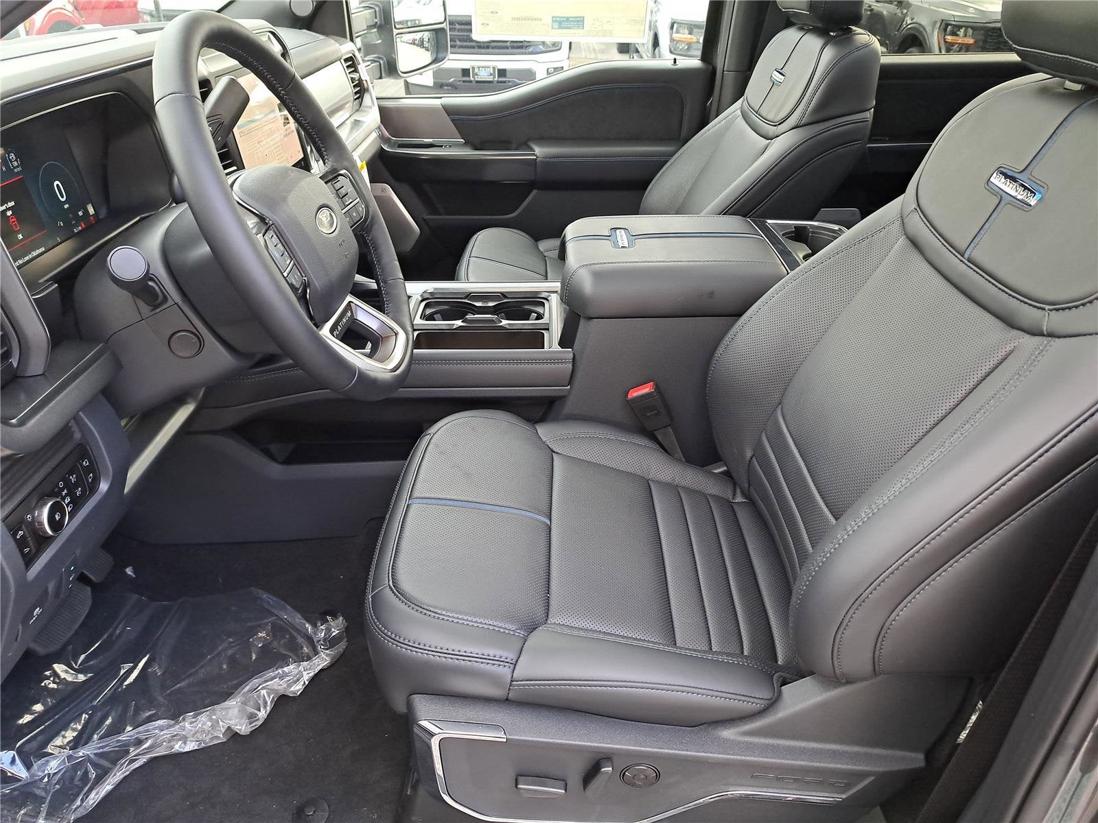 2026 Ford Super Duty F-350 SRW Platinum