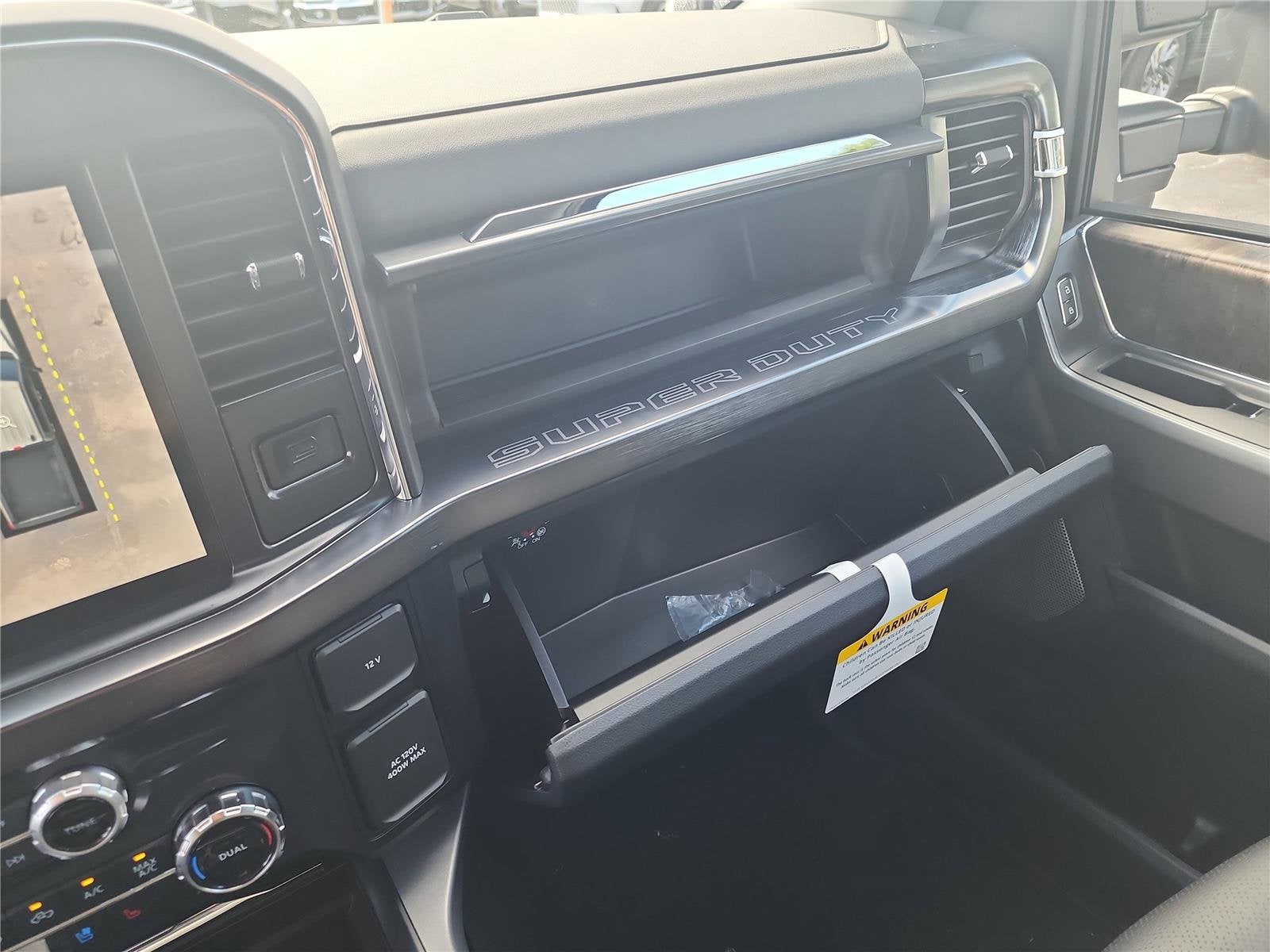 2026 Ford Super Duty F-350 SRW LARIAT