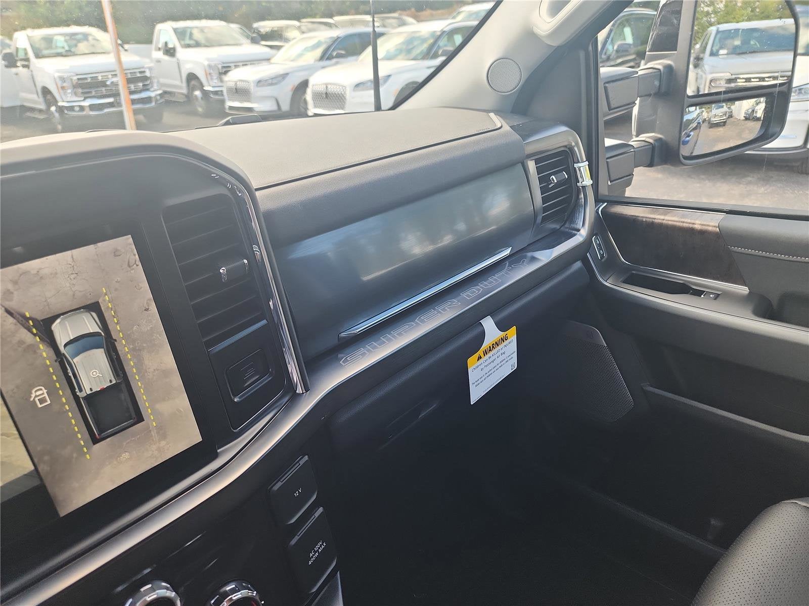 2026 Ford Super Duty F-350 SRW LARIAT