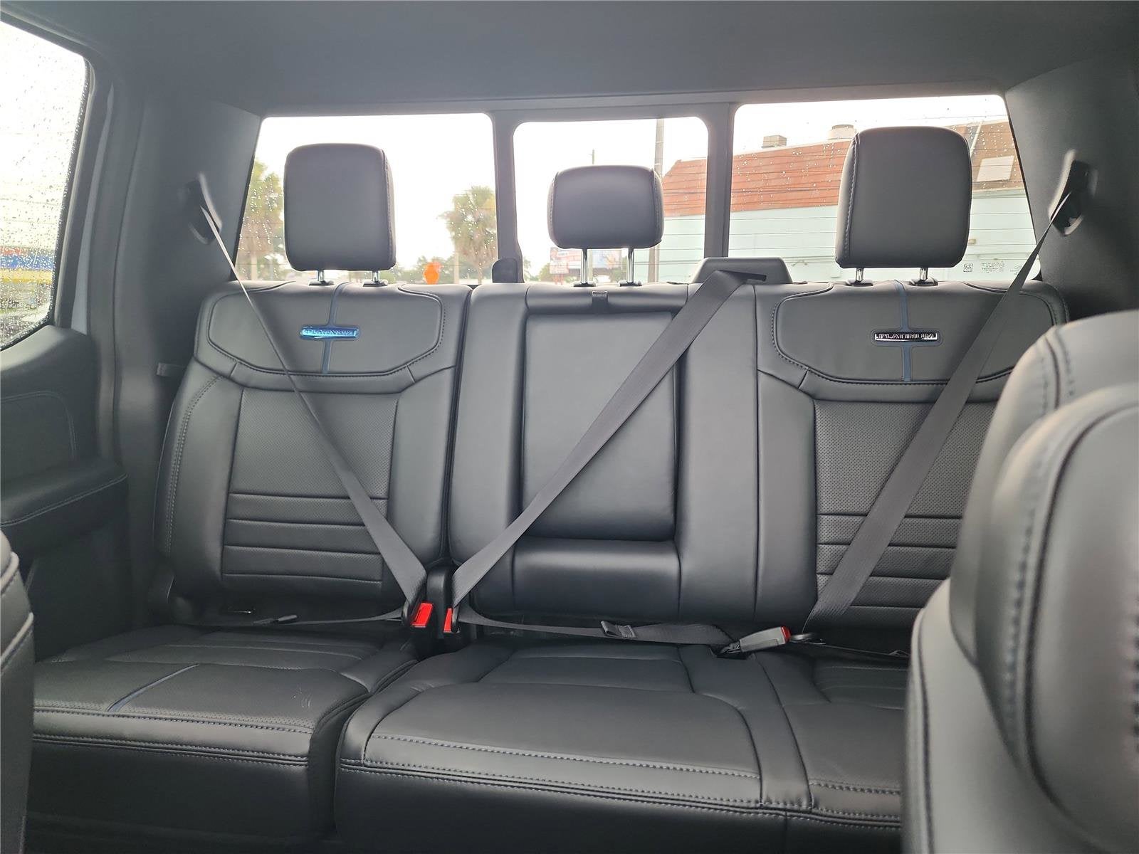 2026 Ford Super Duty F-350 SRW Platinum