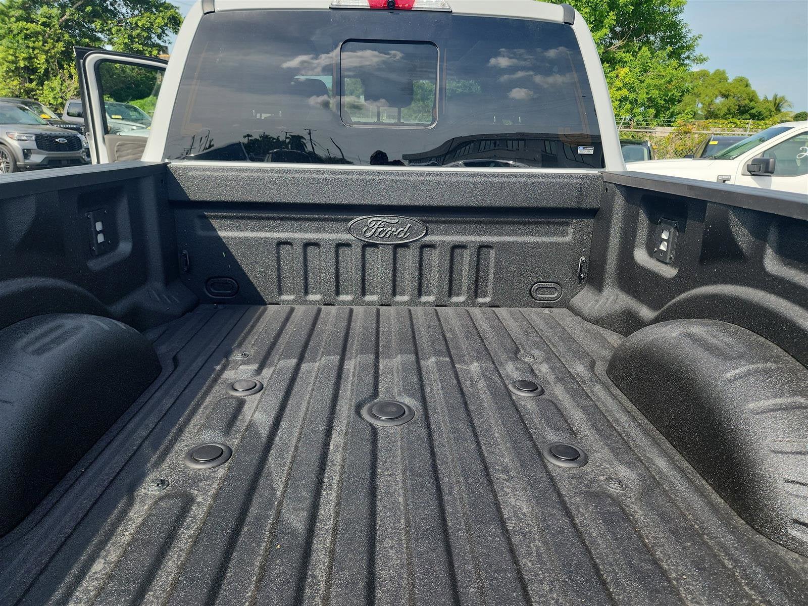 2026 Ford Super Duty F-350 SRW Platinum