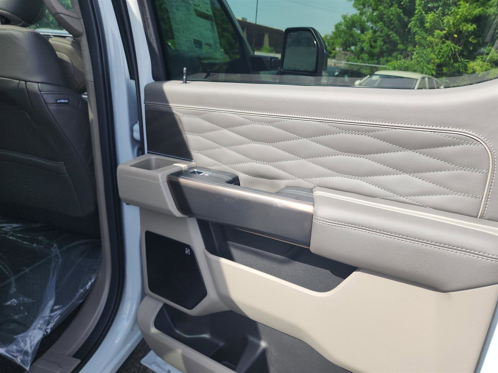 2026 Ford Super Duty F-350 SRW Platinum