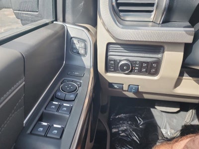 2026 Ford Super Duty F-350 SRW Platinum