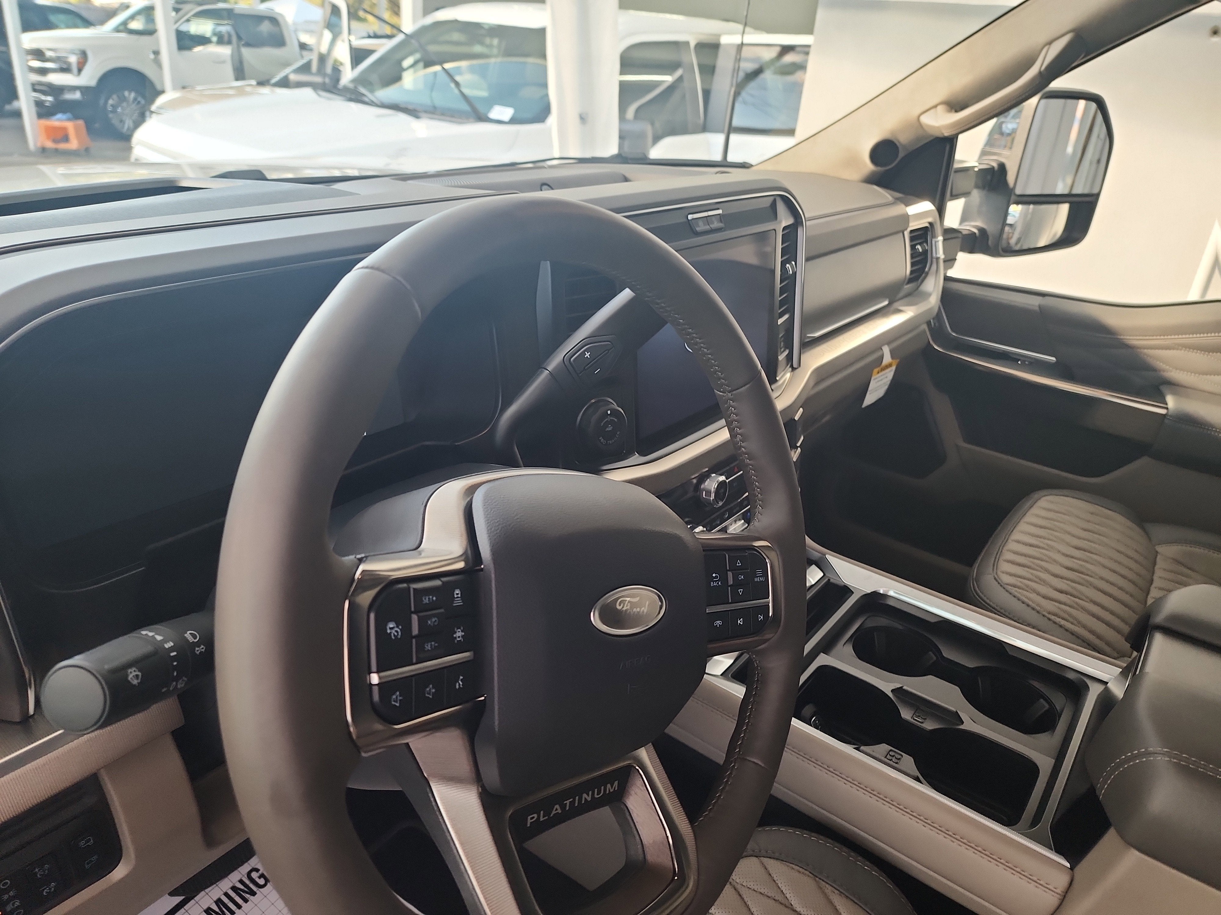 2026 Ford Super Duty F-350 SRW Platinum