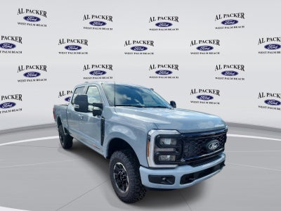 2027 Ford Super Duty F-350 SRW Lariat