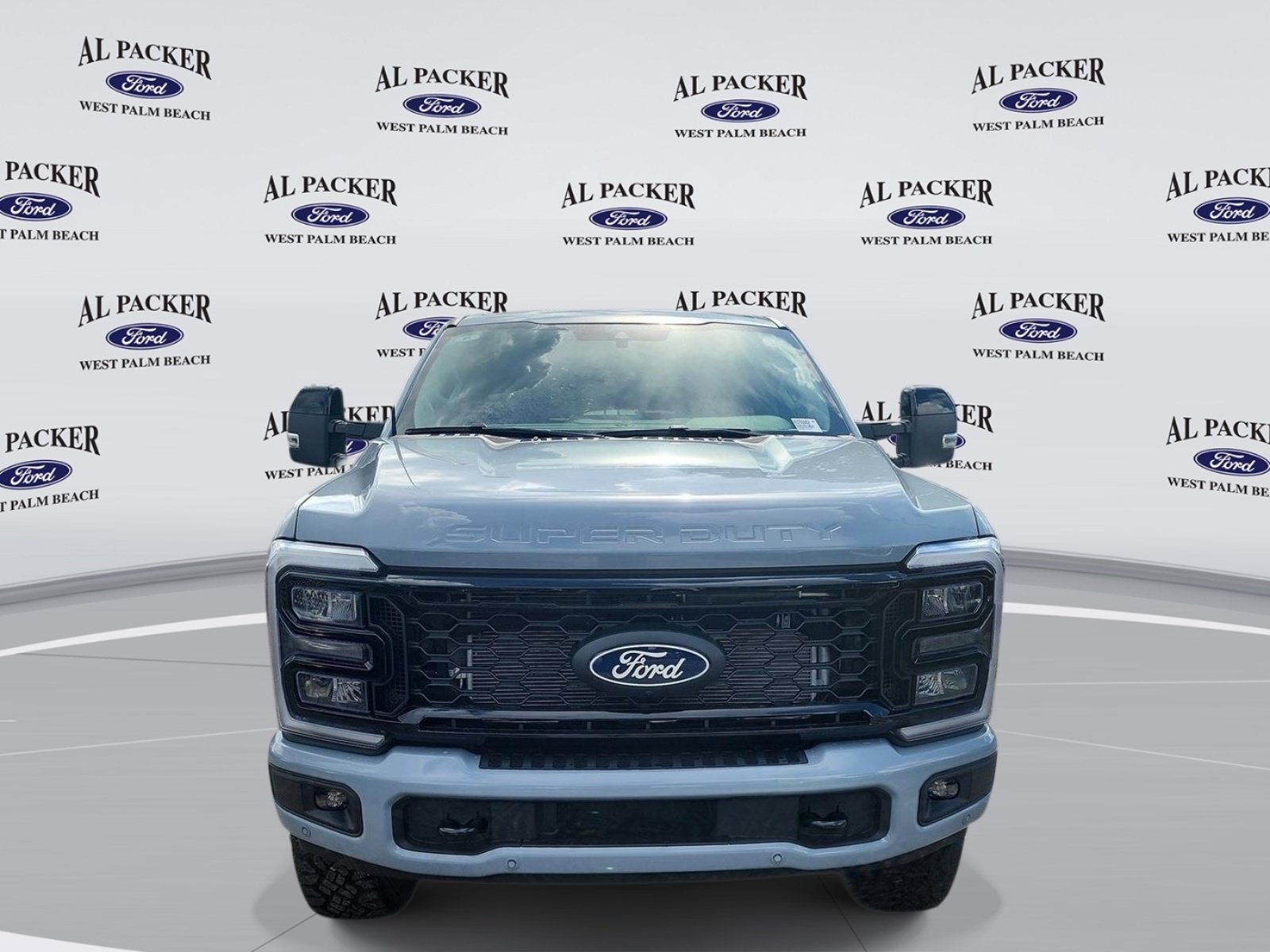 2027 Ford Super Duty F-350 SRW Lariat