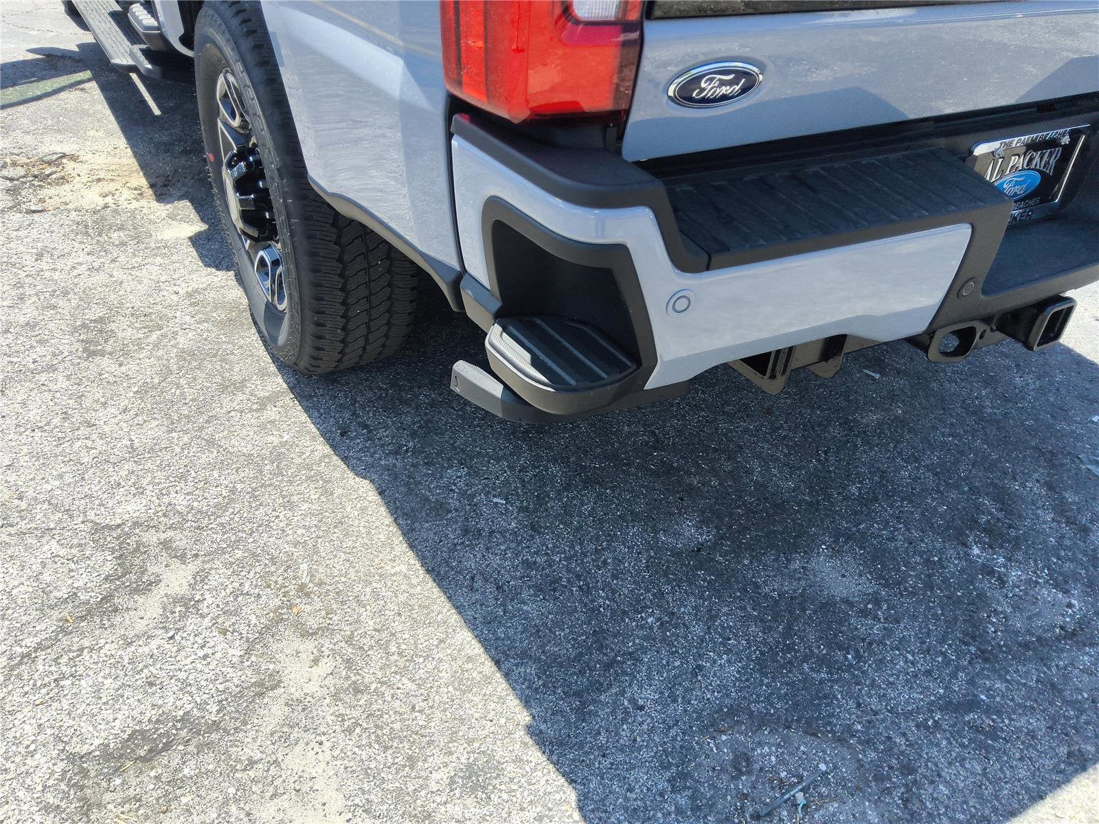 2026 Ford Super Duty F-350 SRW Platinum