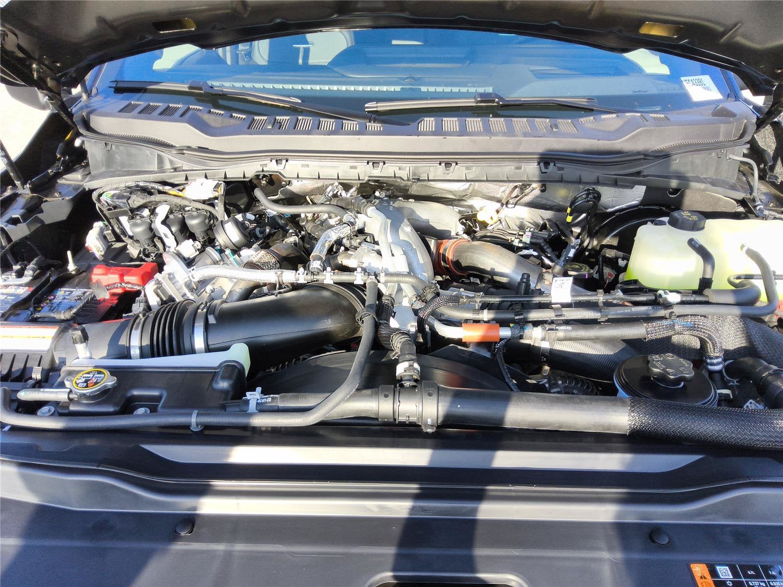 2027 Ford Super Duty F-350 SRW Platinum
