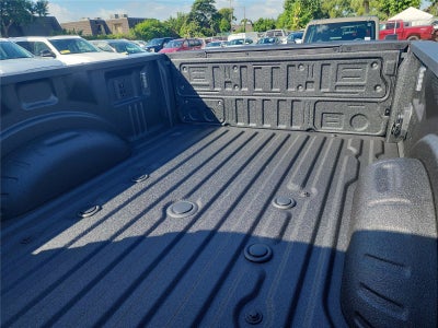 2027 Ford Super Duty F-350 SRW Lariat