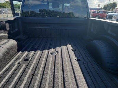 2027 Ford Super Duty F-350 SRW Lariat