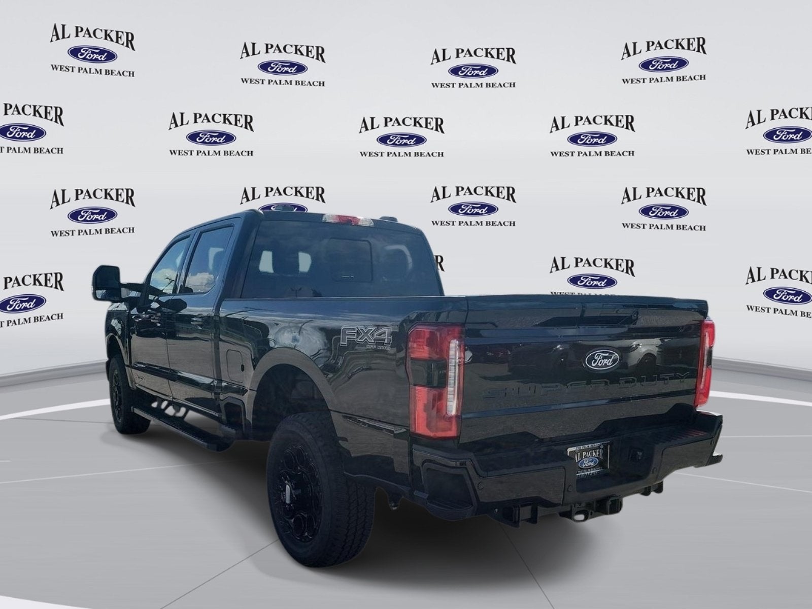 2027 Ford Super Duty F-350 SRW Lariat