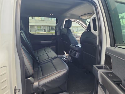 2025 Ford Super Duty F-350 SRW LARIAT