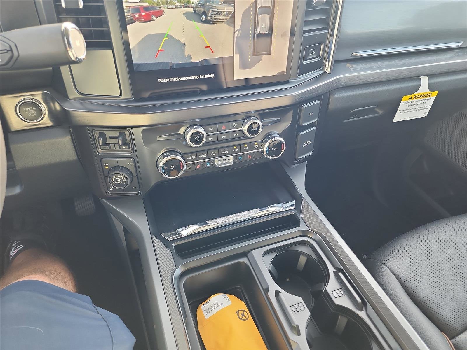 2026 Ford Super Duty F-350 SRW LARIAT