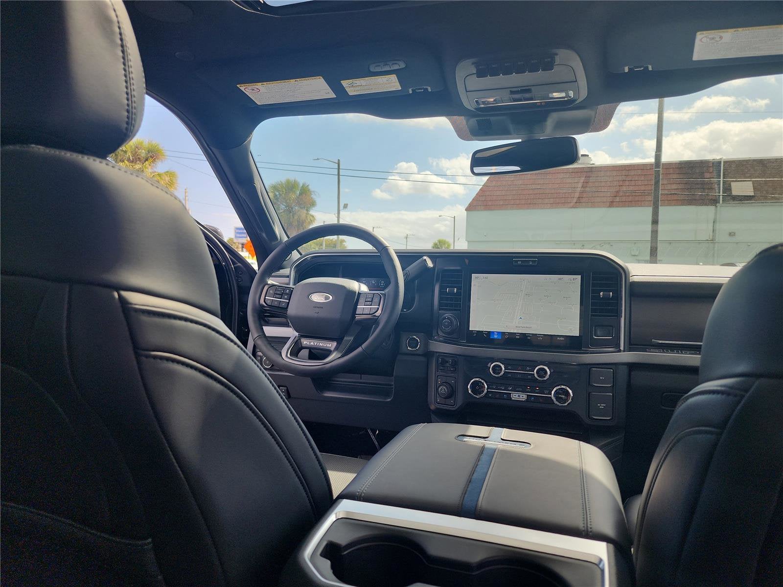 2026 Ford Super Duty F-350 SRW Platinum