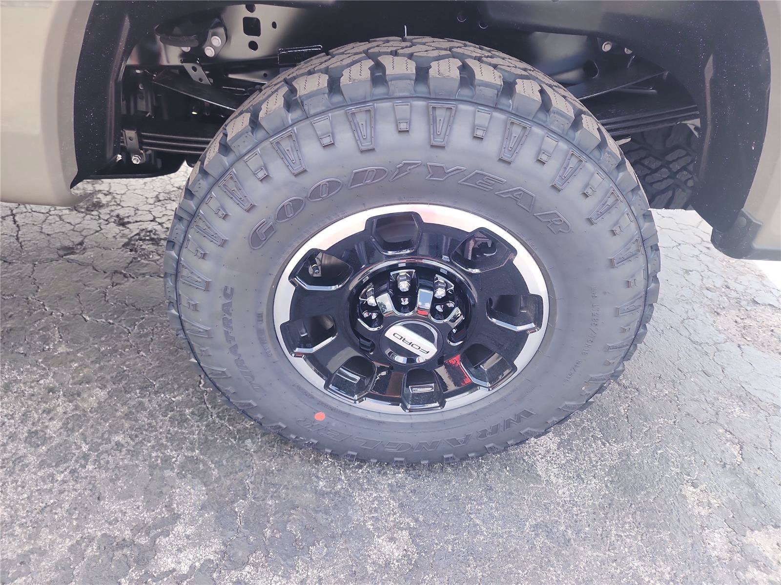 2026 Ford Super Duty F-350 SRW Lariat
