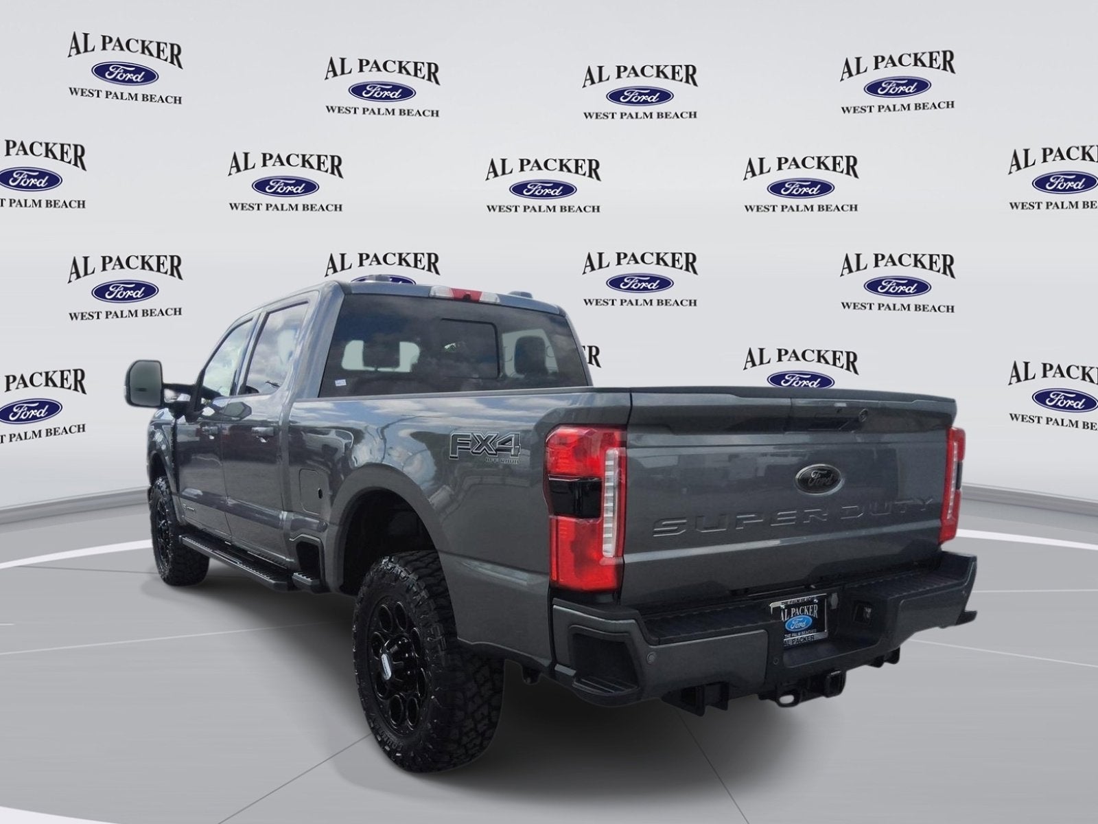 2024 Ford Super Duty F-350 SRW LARIAT