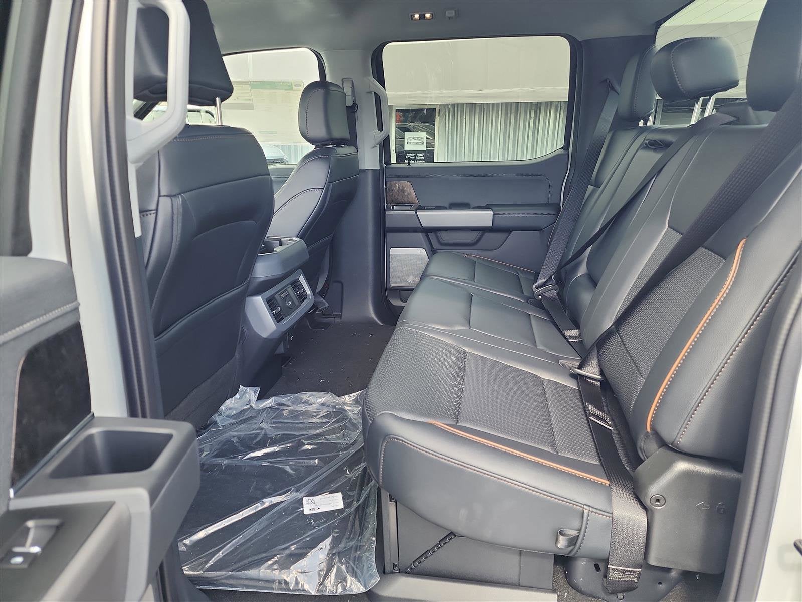 2025 Ford Super Duty F-350 SRW LARIAT