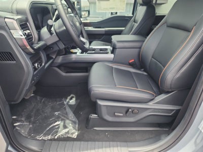 2025 Ford Super Duty F-350 SRW LARIAT