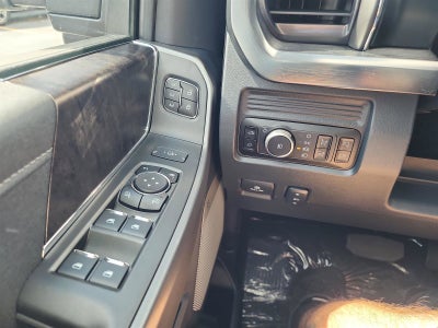 2025 Ford Super Duty F-350 SRW LARIAT