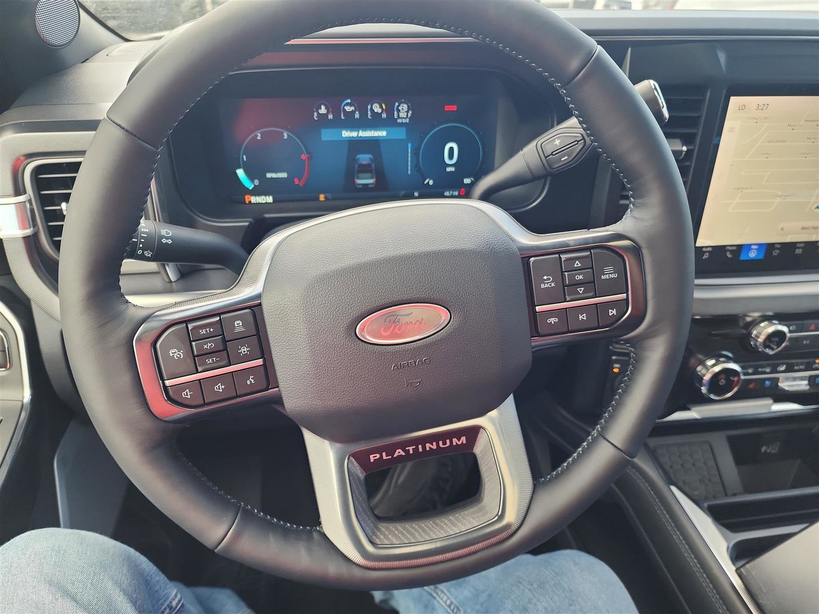 2025 Ford Super Duty F-350 DRW Platinum