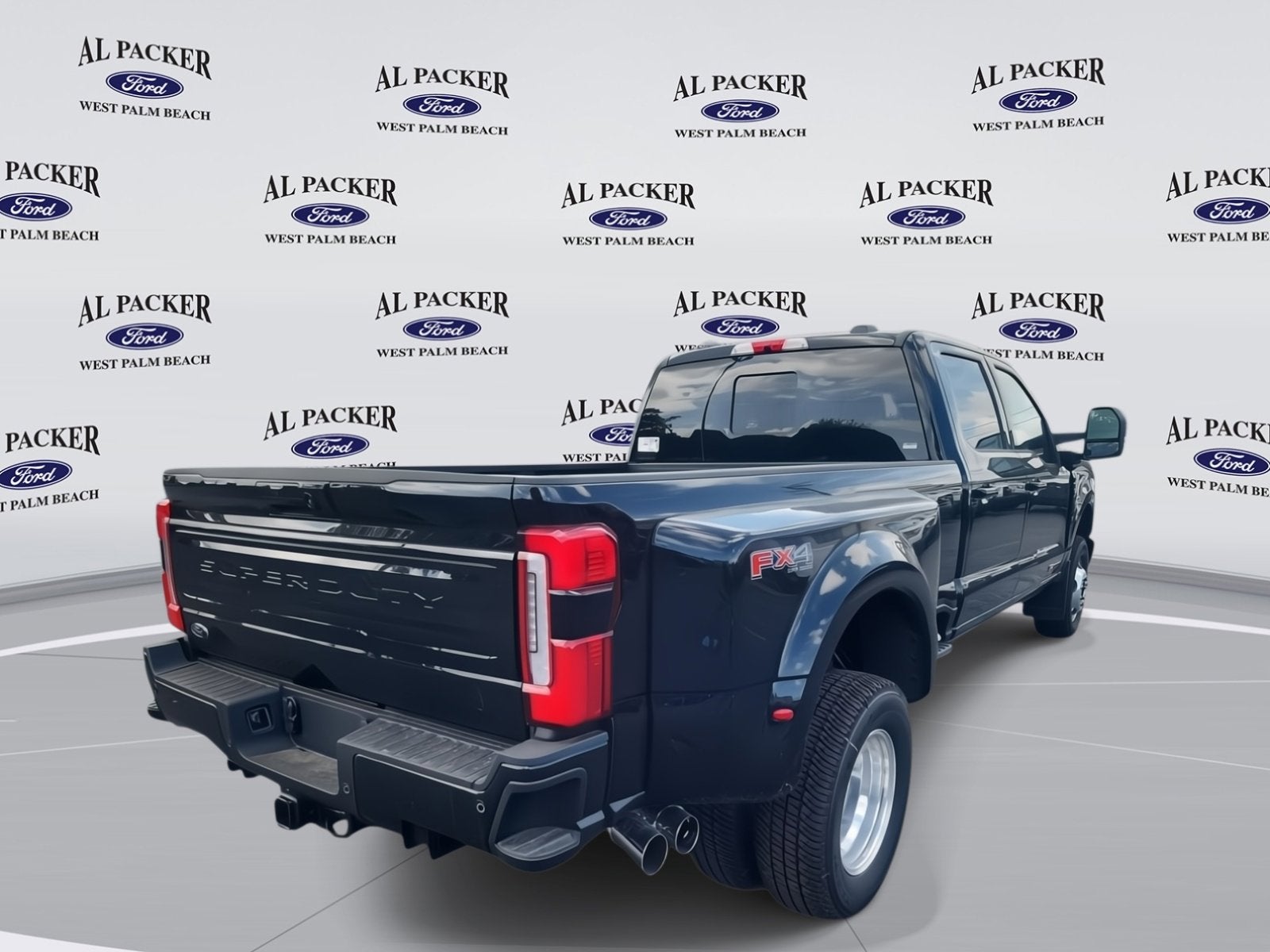 2025 Ford Super Duty F-350 DRW Platinum