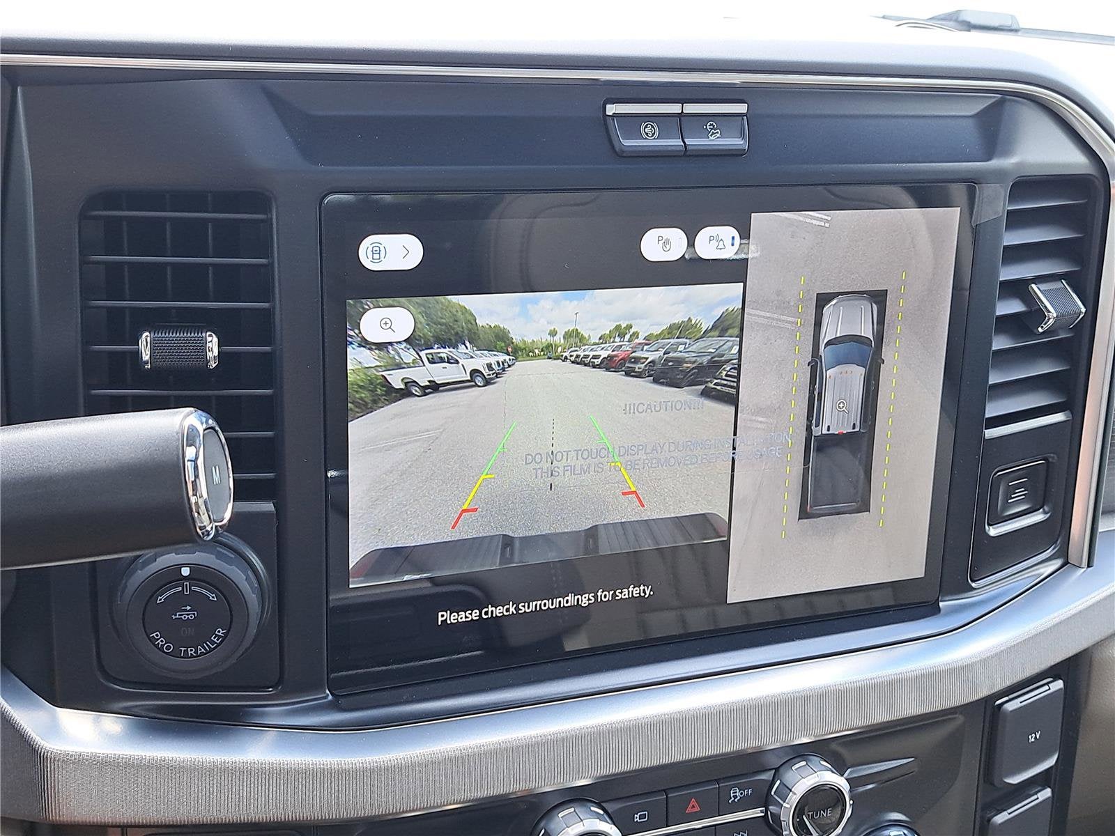 2026 Ford Super Duty F-350 DRW Platinum