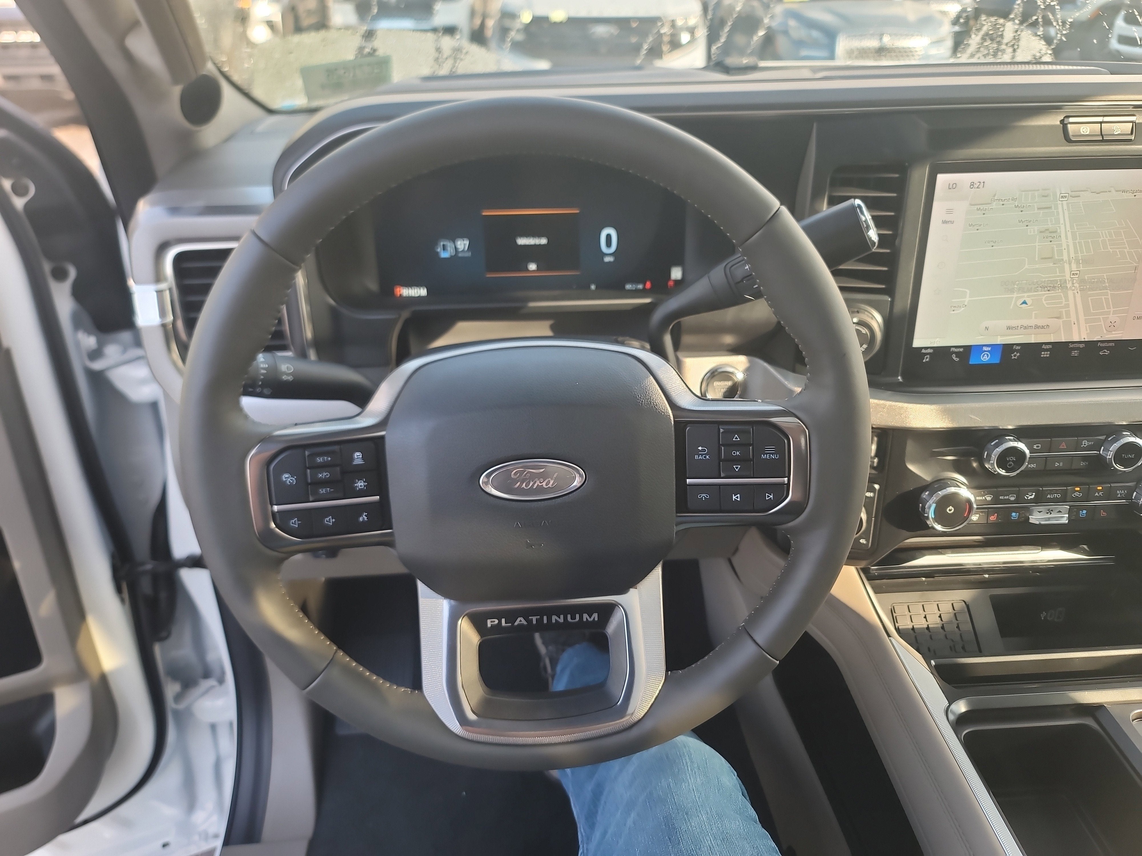 2026 Ford Super Duty F-350 DRW Platinum