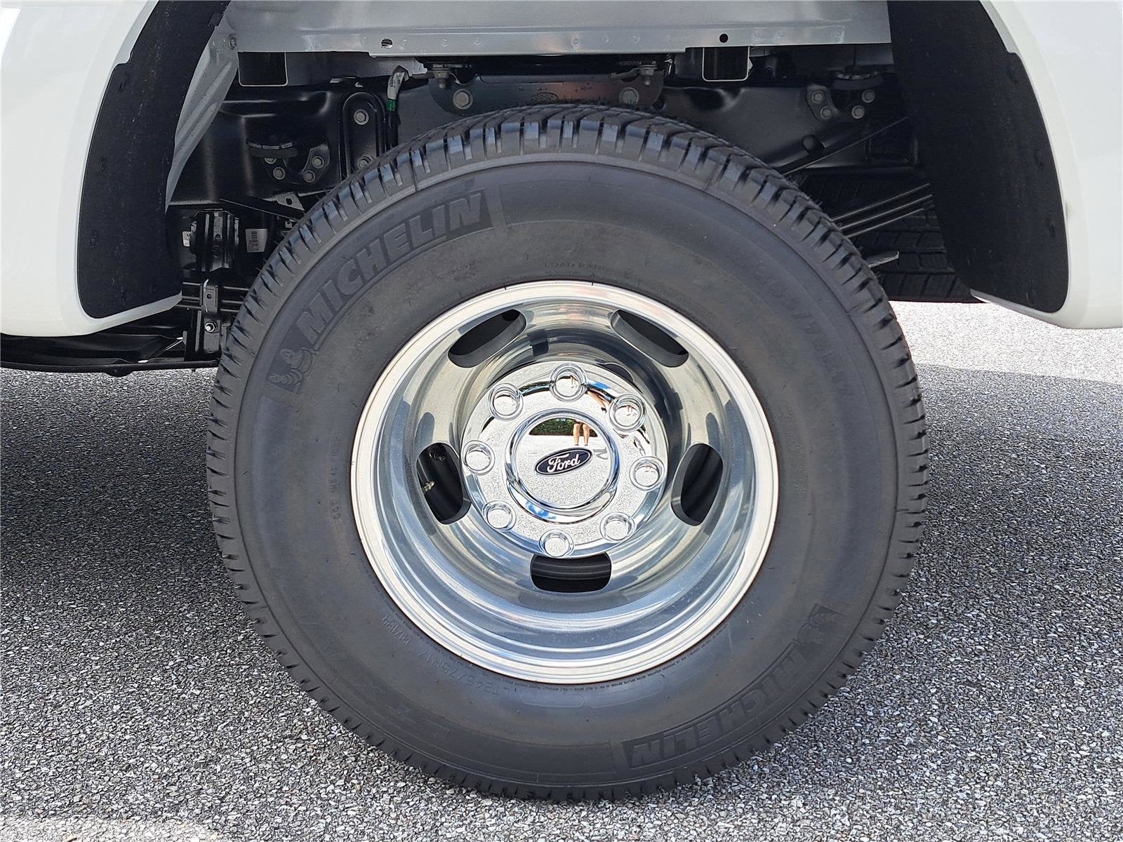 2026 Ford Super Duty F-350 DRW Platinum