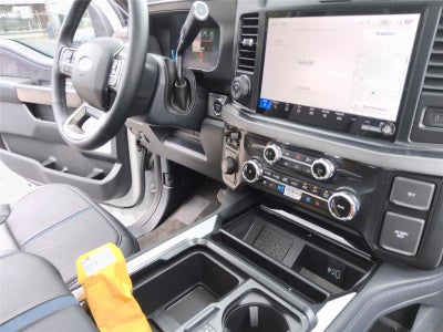 2026 Ford Super Duty F-350 DRW Platinum