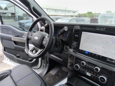 2026 Ford Super Duty F-350 DRW Platinum
