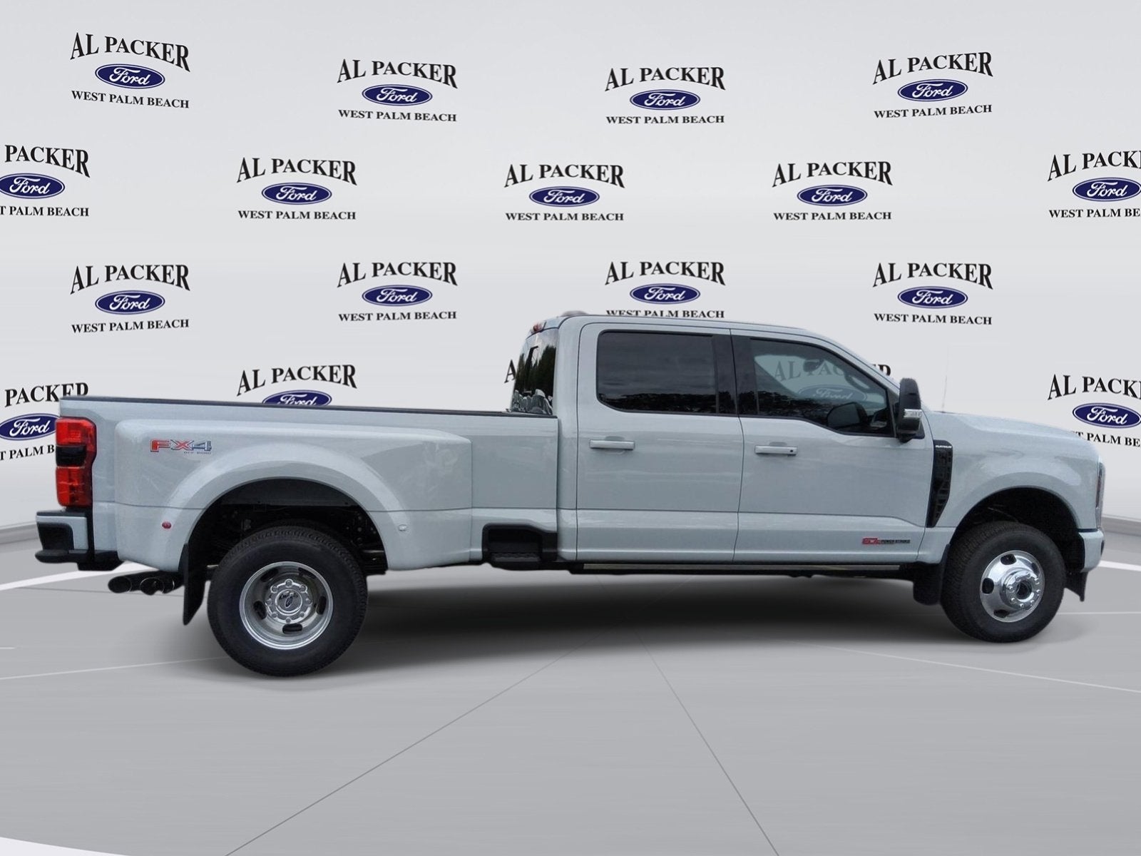 2026 Ford Super Duty F-350 DRW Platinum