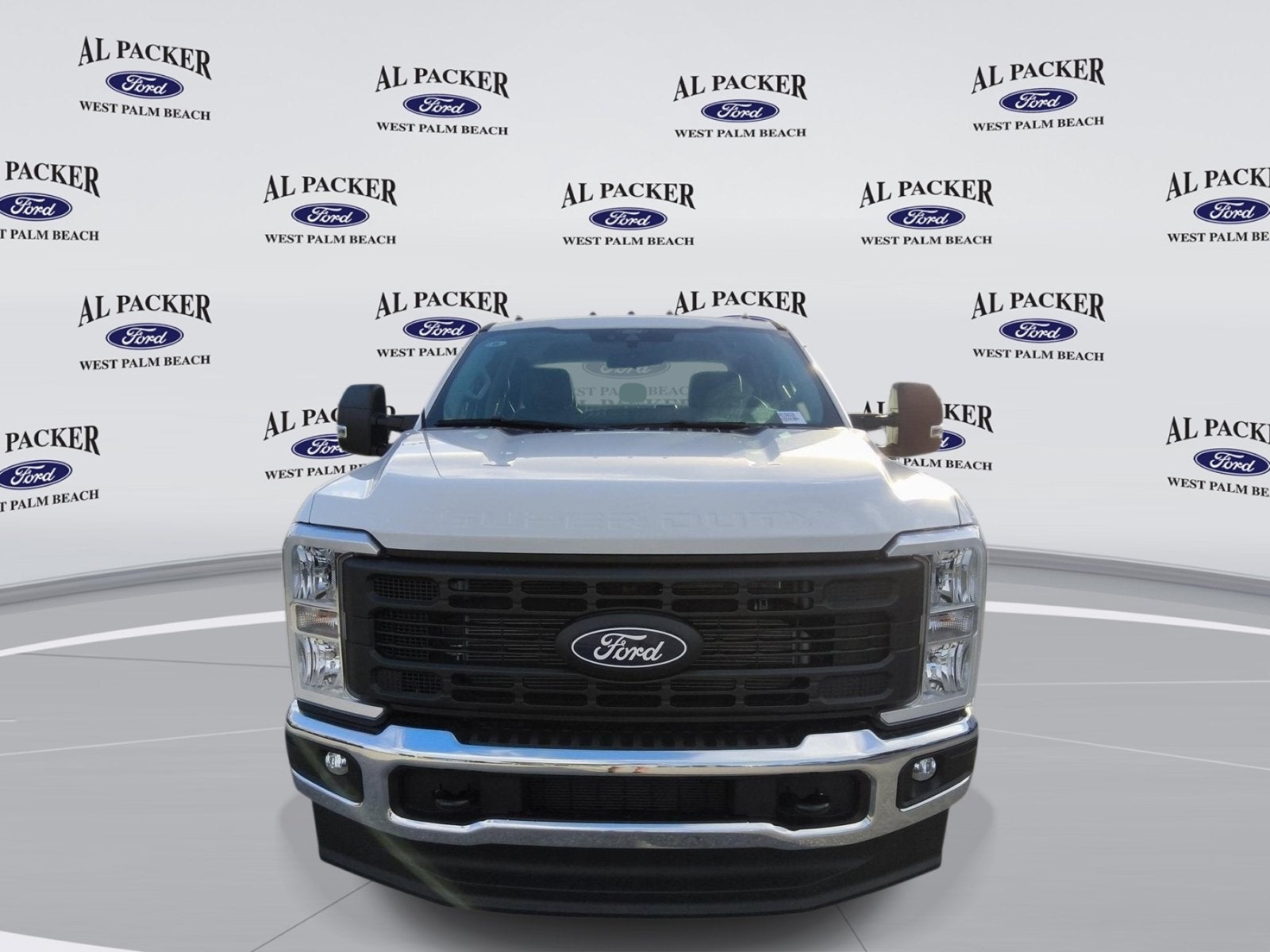 2027 Ford Super Duty F-350 DRW Base