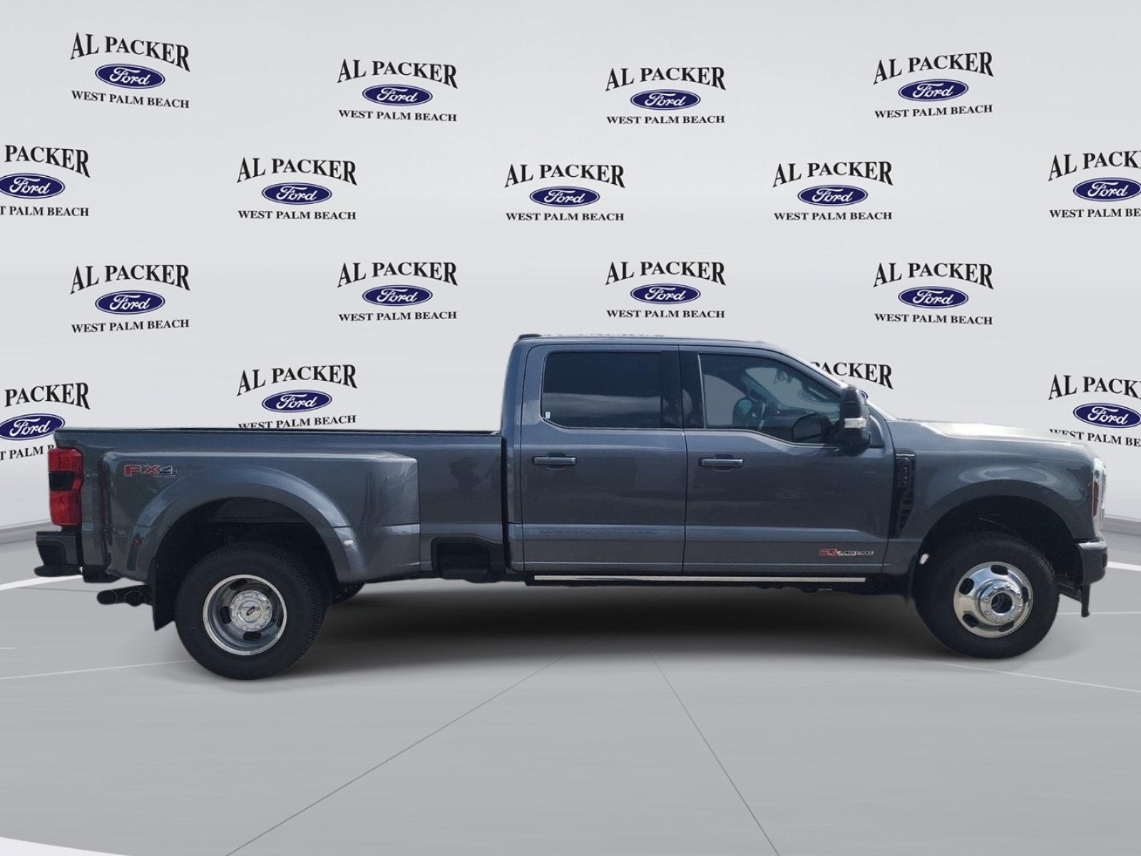 2026 Ford Super Duty F-350 DRW Platinum
