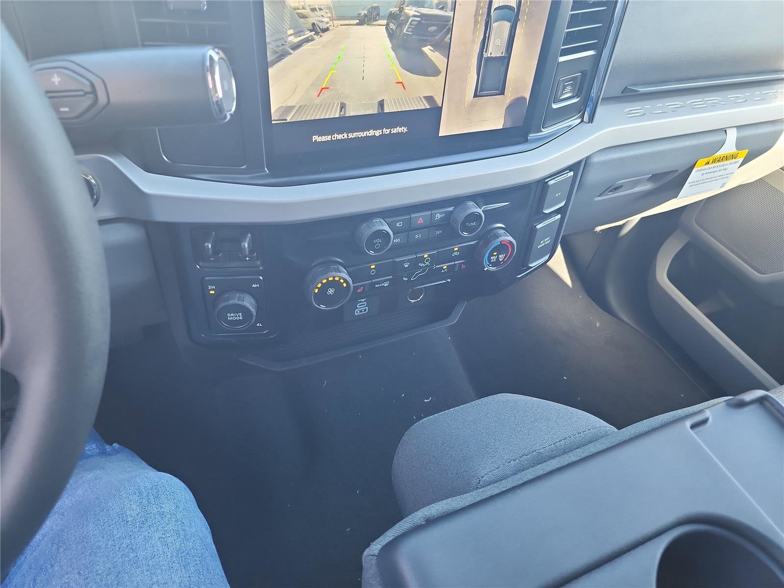 2026 Ford Super Duty F-350 DRW XLT