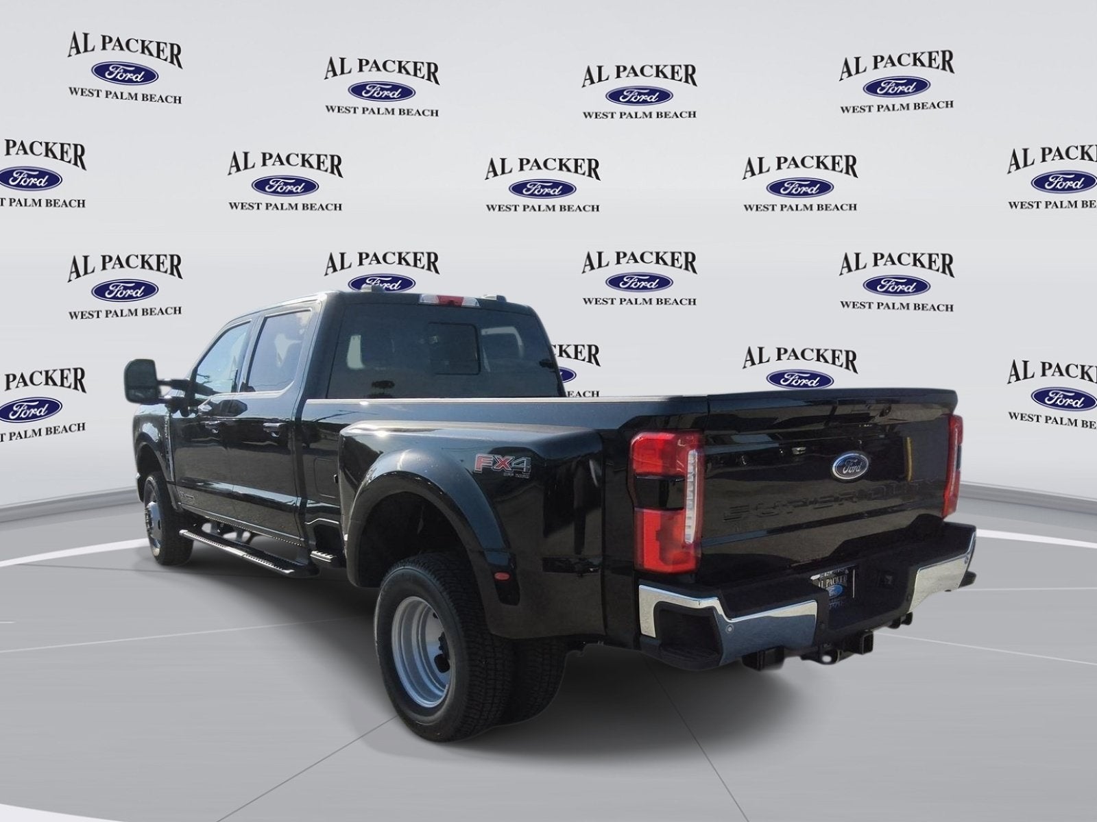 2026 Ford Super Duty F-350 DRW XLT