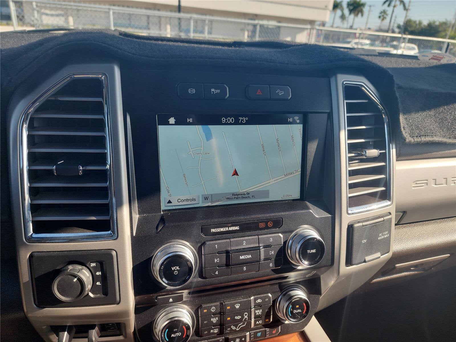 2017 Ford Super Duty F-350 DRW King Ranch