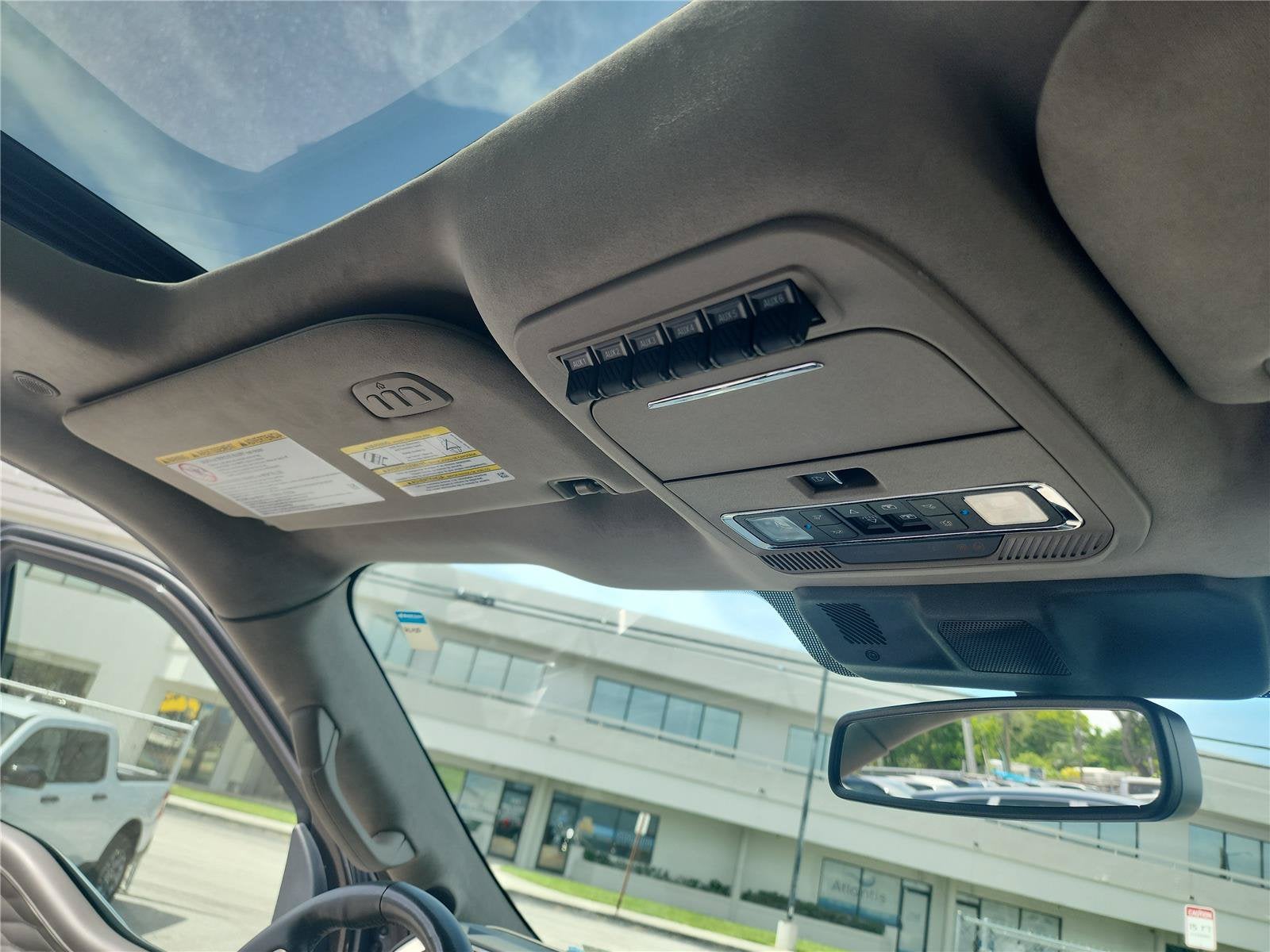 2025 Ford Super Duty F-450 DRW Platinum