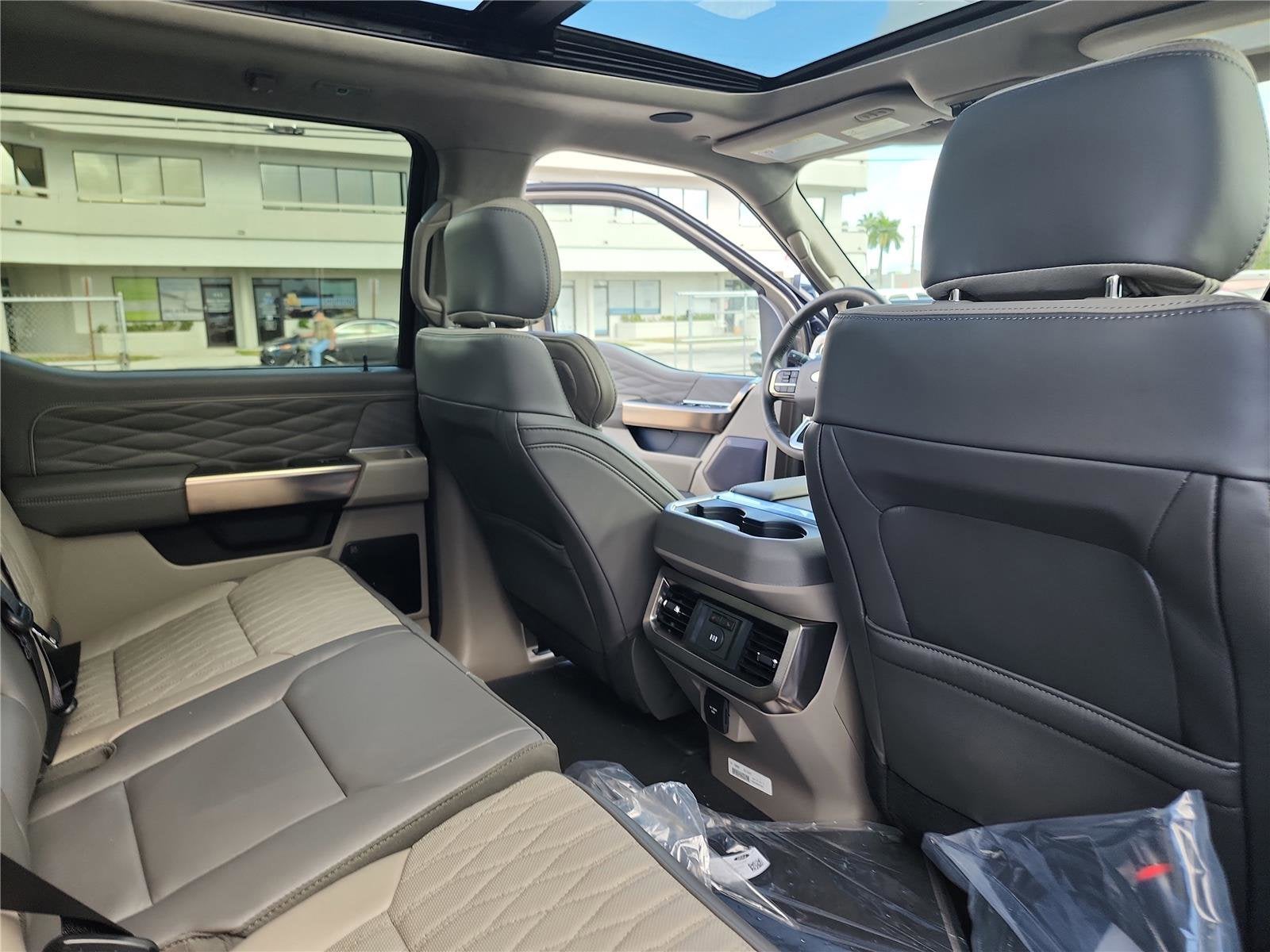 2026 Ford Super Duty F-450 DRW Platinum