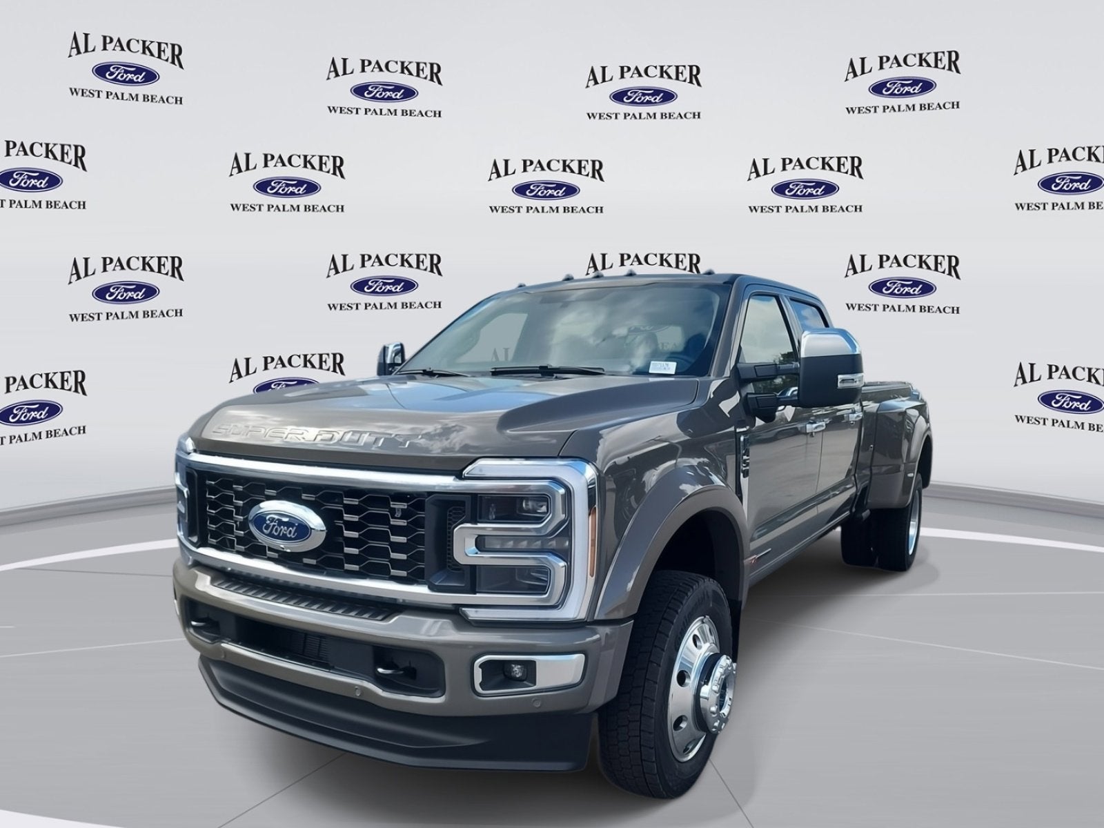 2026 Ford Super Duty F-450 DRW Platinum