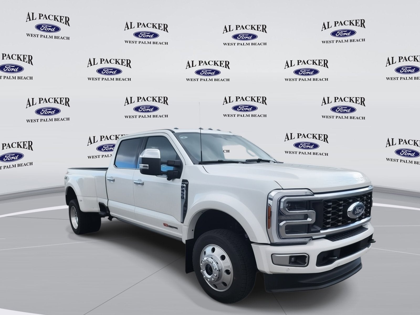 2026 Ford Super Duty F-450 DRW Platinum