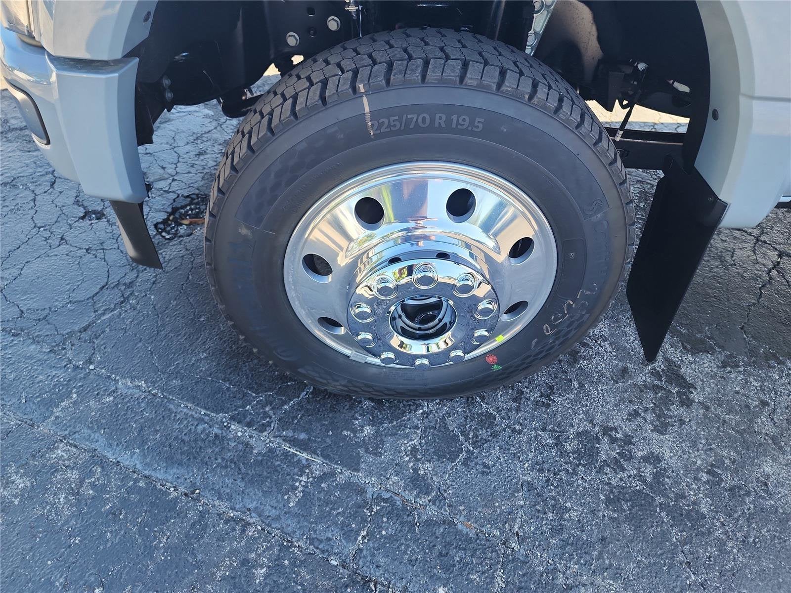 2026 Ford Super Duty F-450 DRW Platinum