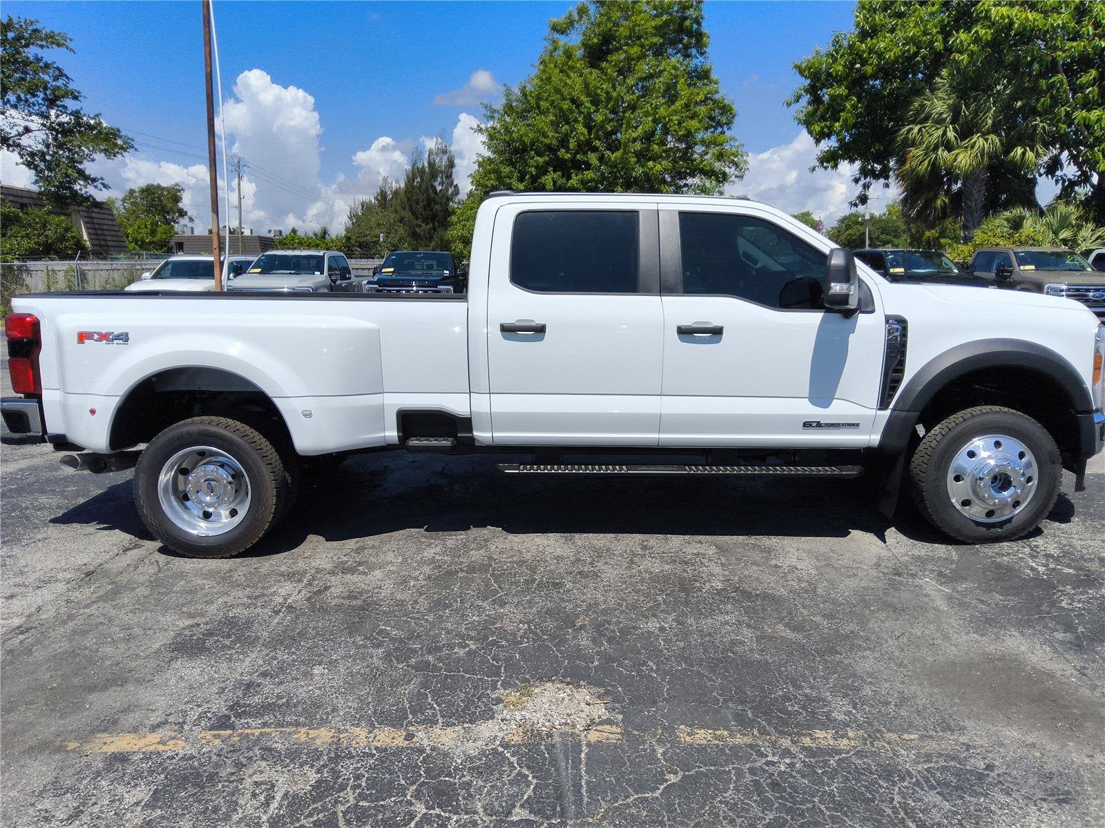 2026 Ford Super Duty F-450 DRW XL